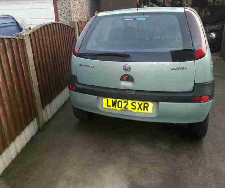 2002 VAUXHALL CORSA CLUB 12V GREEN non runner spares or repair no logbook