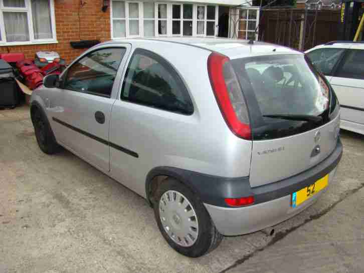 2002 VAUXHALL CORSA CLUB 16V SILVER