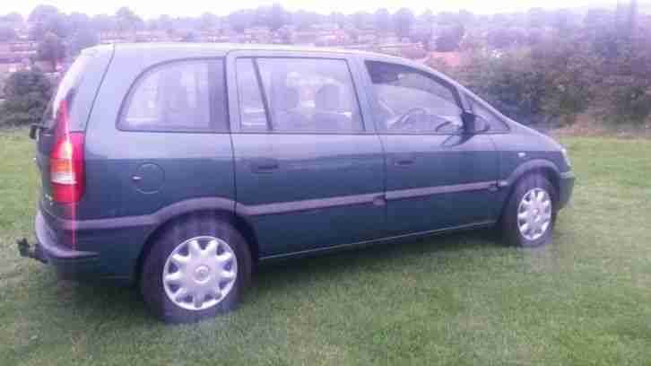 2002 VAUXHALL ZAFIRA 16V CLUB GREEN