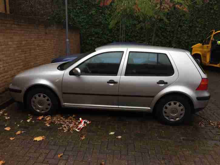 2002 VOLKSWAGEN GOLF S SILVER HACKNEY LONDON 99k miles MANUAL 5 door MOT'd