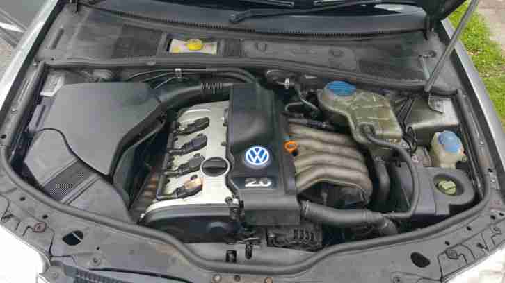 2002 VOLKSWAGEN PASSAT S 20V GREY