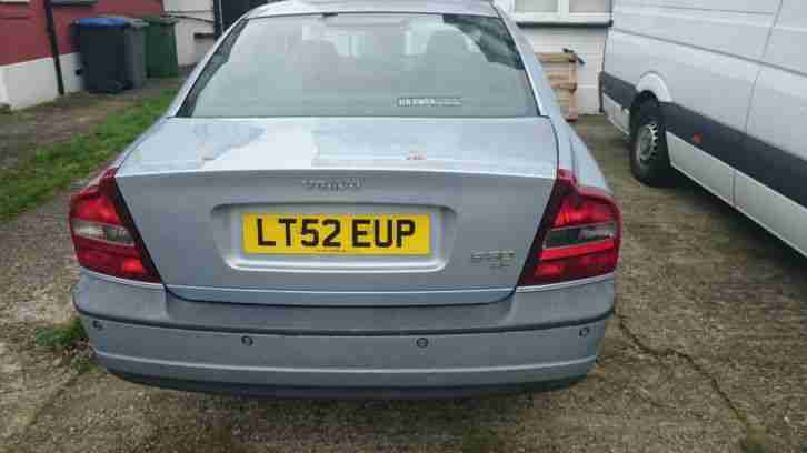 2002 VOLVO S80 2.4 SE AUTO BLUE for spares or repair