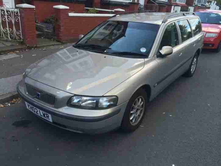 2002 VOLVO V70 TORSLANDA GOLD