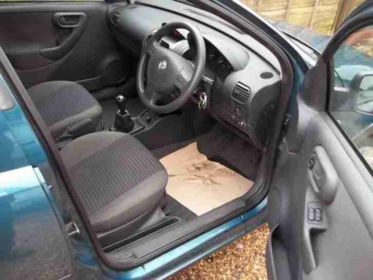 2002 Vauxhall Corsa 1.2 Comfort