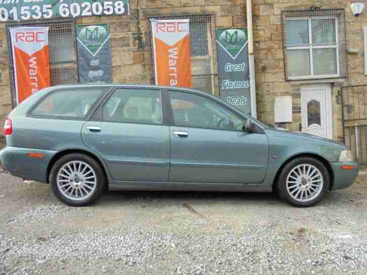 2002 Volvo V40 1.9 D SE 5dr