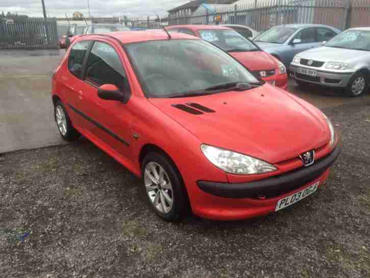 2003/03 Peugeot 206 1.1 a/c Look HPI CLEAR LOW MILEAGE FULL MOT