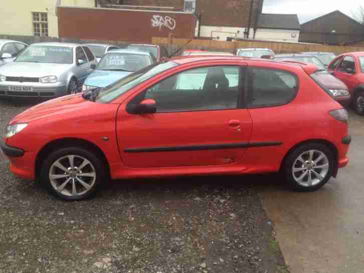 2003/03 Peugeot 206 1.1 a/c Look HPI CLEAR LOW MILEAGE FULL MOT