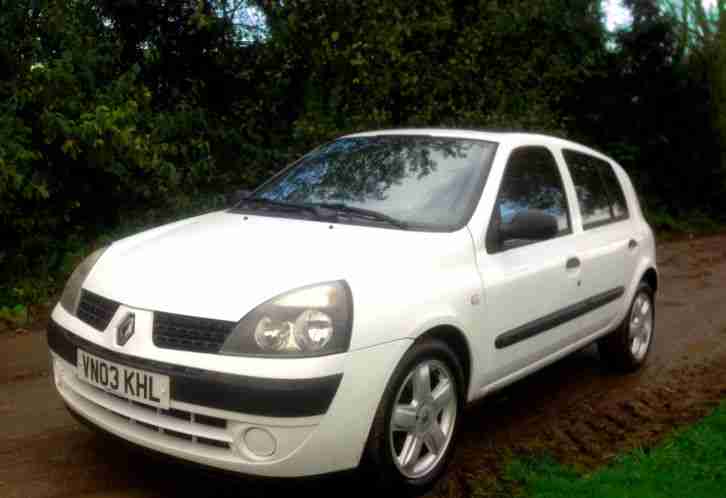 2003 03 RENAULT CLIO EXPRESSION 16V 1.2L WHITE Petrol 5 Door Manual Long MOT