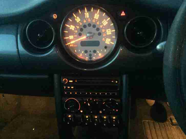 2003 (52) MINI COOPER - Only 69,000 miles