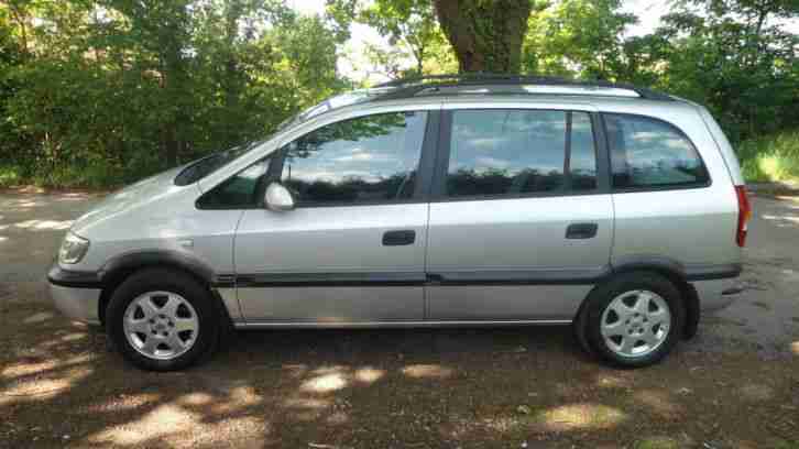 2003/52 Vauxhall Zafira 1.8i 16v Elegance