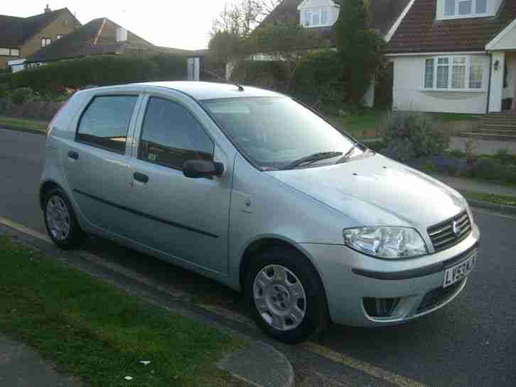 2003 ( 53 REG ) FIAT PUNTO ACTIVE 8V GREEN