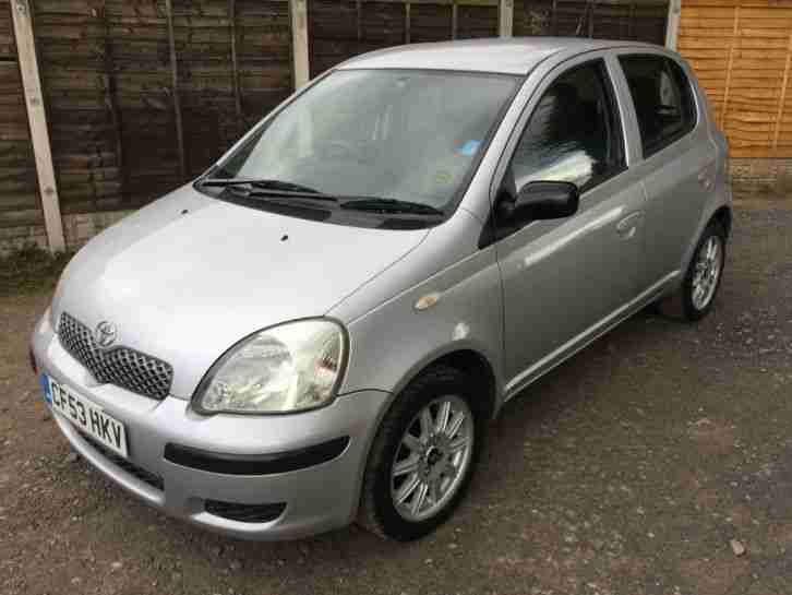 2003 (53) YARIS 1.0 T3 5 DOOR SILVER