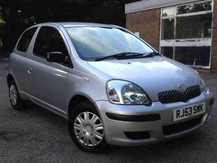 2003 53 TOYOTA YARIS 1.0 VVTI T2 HATCHBACK ,70,000 MILES F.S.H, 2 FORMER OWNERS.