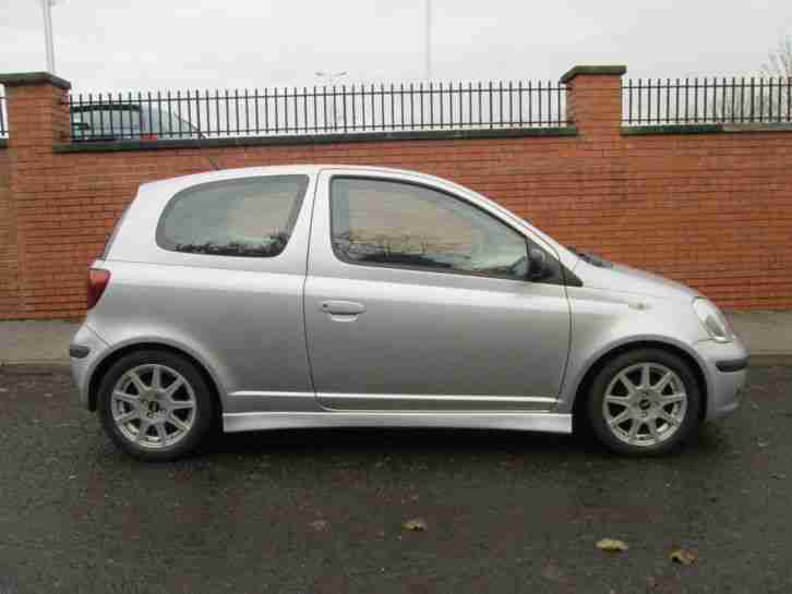 2003 53 Toyota Yaris 1.0 T3 3dr Manual **ONLY 60,000 MILES**