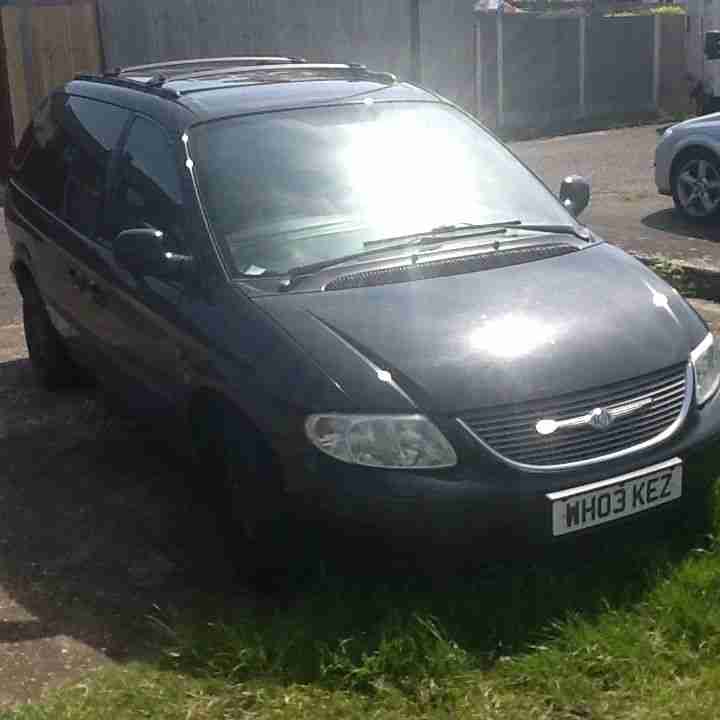 2003 CHRYSLER VOYAGER CRD SE BLACK