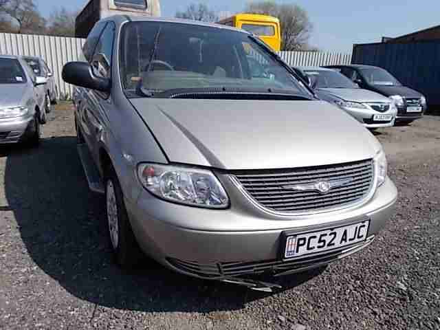 2003 CHRYSLER VOYAGER SE DAMAGED REPAIRABLE SALVAGE MPV GOOD MILEAGE