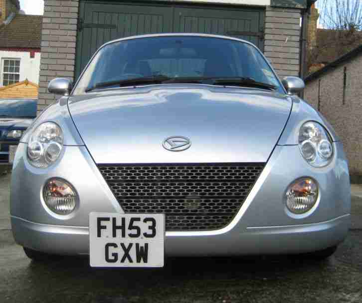 2003 DAIHATSU COPEN CONVERTIBLE SILVER WITH RED LEATHER INTERIOR