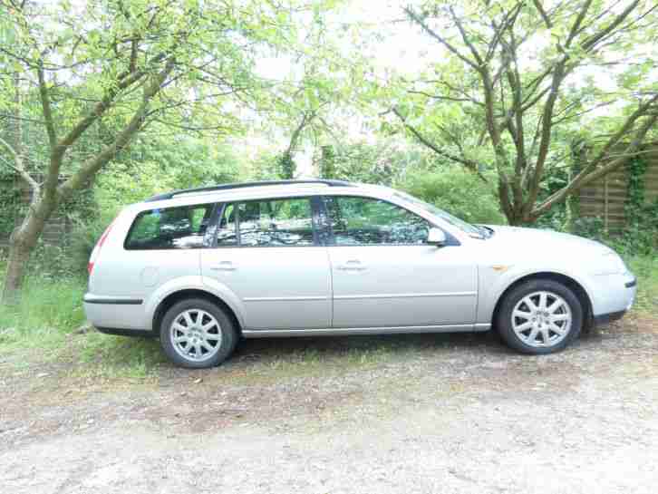 2003 FORD MONDEO 1.8 ZETEC SILVER - CLEAN CAR - MOT NOV- ENGINE NEEDS ATTENTION!