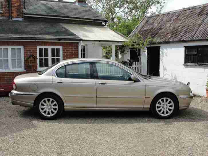 2003 JAGUAR X-TYPE 2.5 V6 SE - SERVICE HISTORY - IN VGC - GOOD SPEC -