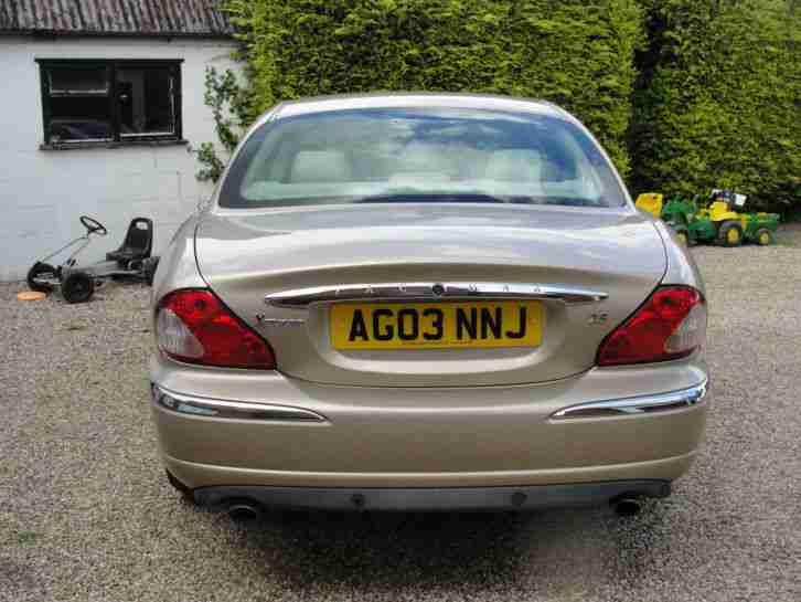 2003 JAGUAR X-TYPE 2.5 V6 SE - SERVICE HISTORY - IN VGC - GOOD SPEC -