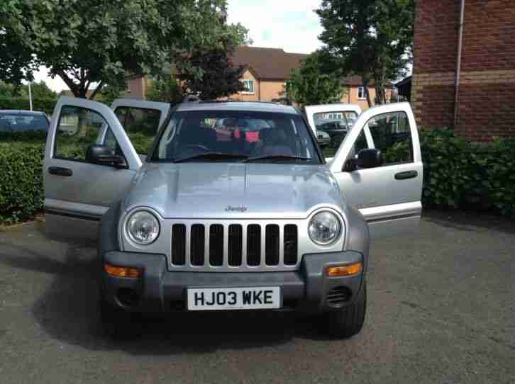 2003 CHEROKEE SPORT 2.4 SILVER 2.4 WITH