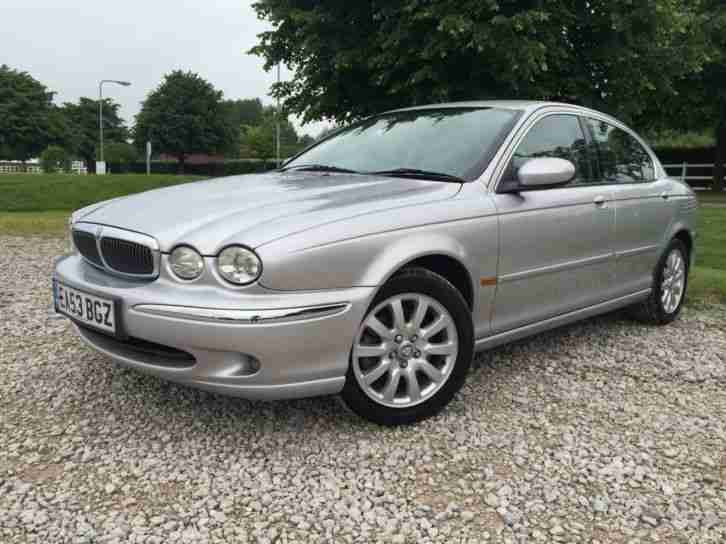 2003 Jaguar X TYPE 2.5 V6 SE Saloon Petrol Automatic in Silver (Mileage 38K)
