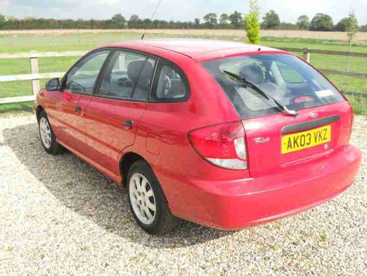 2003 KIA RIO RED 6 MONTHS MOT 115000 MILES GOOD RUNNER