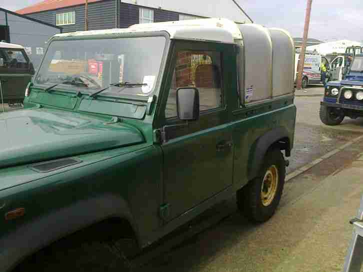 2003 LAND ROVER DEFENDER 90 TD5 GREEN