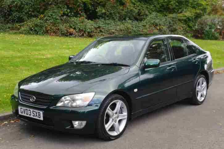 2003 Lexus IS200 SE..