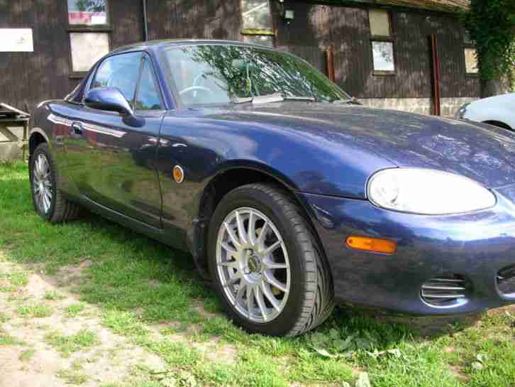 2003 MAZDA MX-5 BLUE