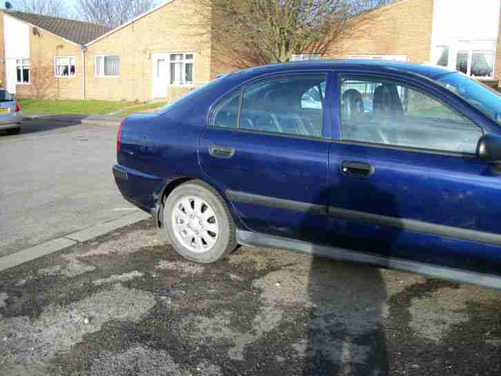 2003 MITSUBISHI CARISMA ELEGANCE DI-D BLACK /Blue