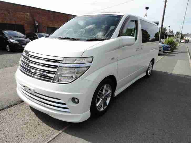 2003 Nissan Elgrand 3500 RIDER LEATHER SUNROOFS FRESH IN