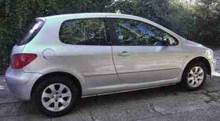 2003 PEUGEOT 307 S 1.6L PETROL HATCHBACK IN SILVER