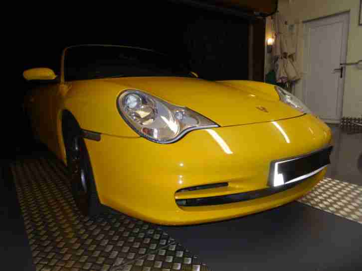 2003 PORSCHE 911 CARRERA 4 YELLOW