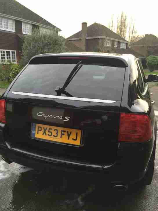 2003 PORSCHE CAYENNE S TIPTRONIC BLACK - 88K FSH - NEW TYRES - SERVICED -