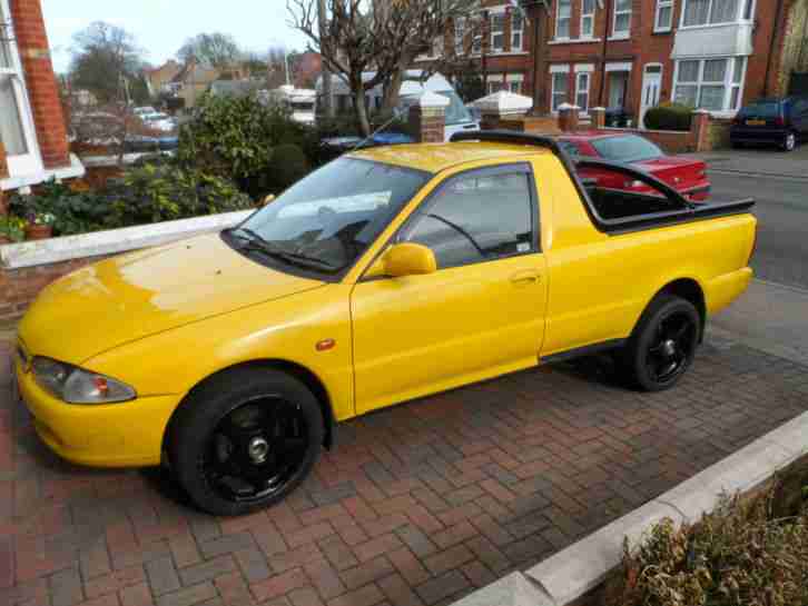 2003 PROTON JUMBUCK GL yellow