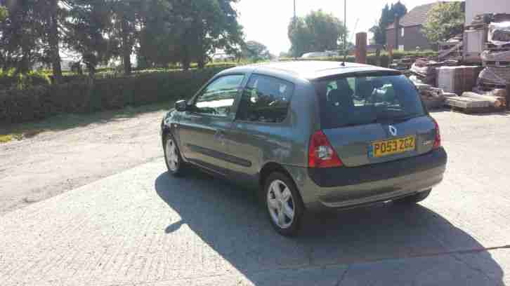 2003 RENAULT CLIO DYNAMIQUE 16V LOW INSURANCE 53 REG GREY FULL M O T CHEAP CAR