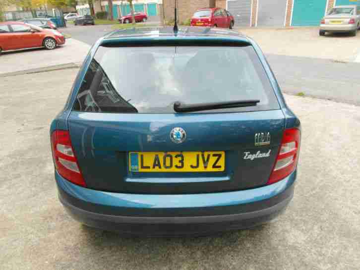 2003 SKODA FABIA BLUE