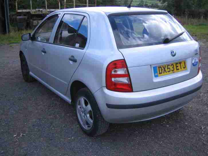 2003 SKODA FABIA SILVERLINE 1.2 petrol SILVER 56000 miles