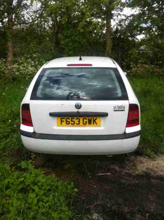 2003 OCTAVIA CLASSIC SDI WHITE