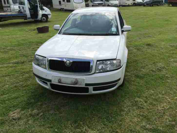 2003 SKODA SUPERB CLASSIC TDI WHITE