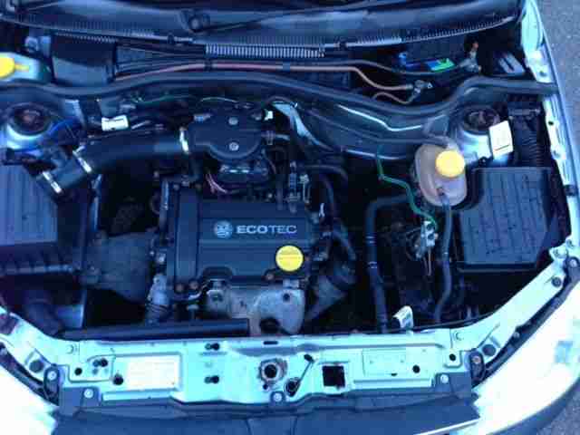 2003 VAUXHALL CORSA ACTIVE 12V SILVER JUST SERVICED RECENT CHAIN