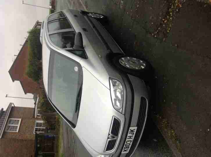 2003 VAUXHALL ZAFIRA 16V CLUB SILVER