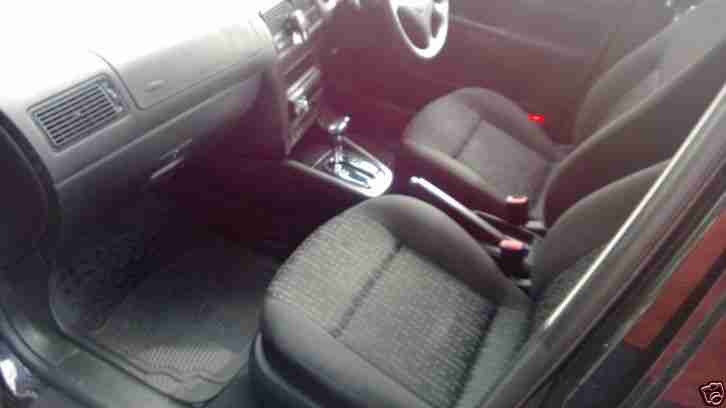 2003 VOLKSWAGEN GOLF MATCH AUTO BLACK