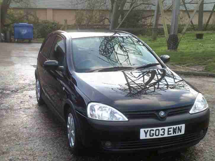 2003 Vauxhall Corsa 1.2i 16V SXi 3dr 3 door Hatchback