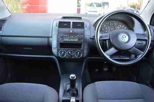 2003 Volkswagen Polo 1.4 SE 75 5 door Petrol Hatchback