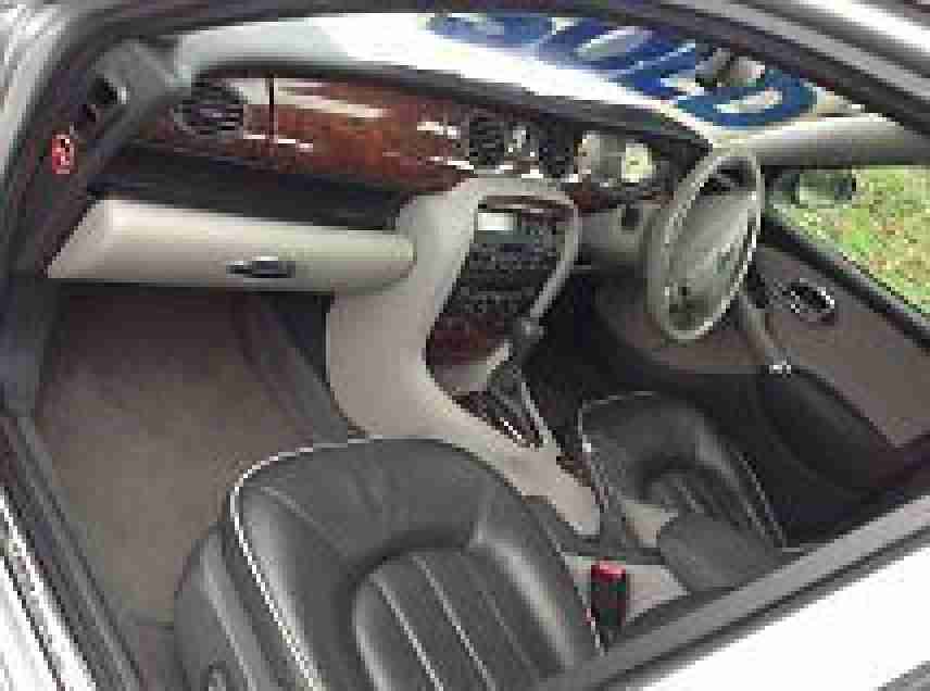 2003 rover 75 connoisseur 2.5 ltr v6 86300 ull service history.