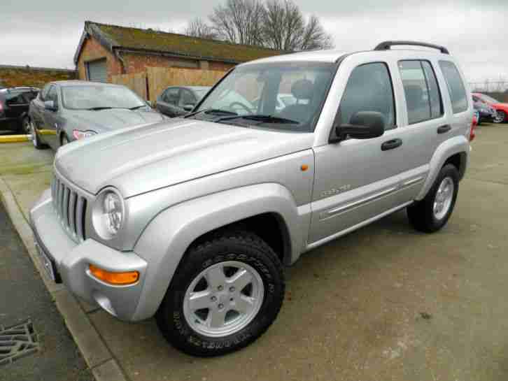 2004 (04) JEEP CHEROKEE LIMITED CRD AUTO 2.8 DIESEL, FULL MOT SERVICED 10 TIMES