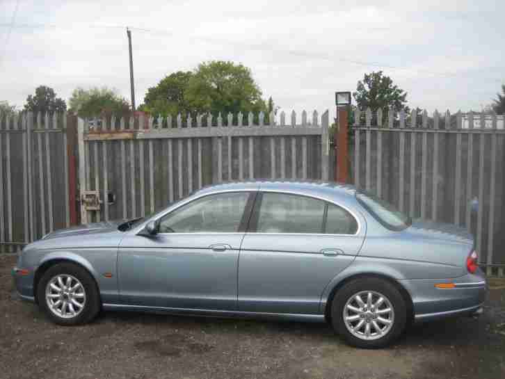 2004 (04) Jaguar S-Type 2.5 V6 Automatic Saloon (Full Leather)