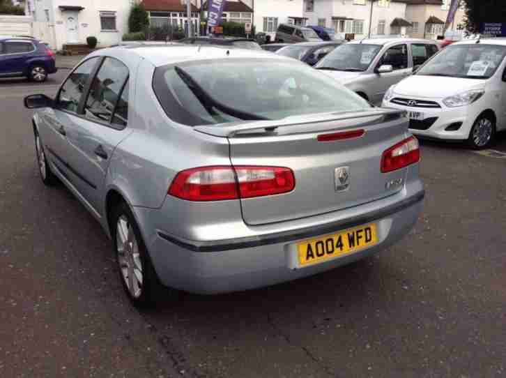 2004 04 RENAULT LAGUNA 1.8 EXTREME AUTHENTIQUE 16V 5D 122 BHP